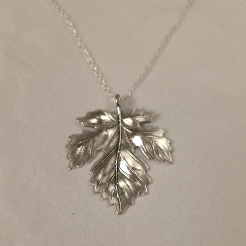 Leaf NECKLACE 925S PLATE 20 INCH CHAIN FALL MAPLE LEAF